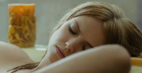 Exquisite Blonde Erin Richards sexy The Quiet Ones 2014, omsowe