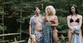 Pretty Girls Ellie Church nude, Tristan Risk nude - Harvest Lake (2016), Nikebarzomi