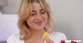 Petite teen stepsister Stella Luxx sucking Ricky Spanish dick from the box, Swedish69