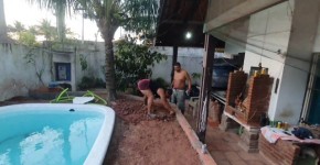 Construção da piscina por Pornostars parte dois . Pitbull Porn - Fada Mel - El Toro De Oro, Matylda