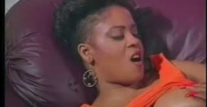 Jeanie Pepper Lady A girls lick pussy, slutscomGo