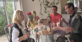 Old family threesome orgy at her birthday, ofonen
