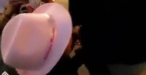 Oktoberfest Public Blowjob, Markerri