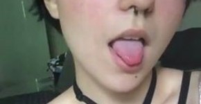 Ultraviolet Darling is hot!, Ron3an