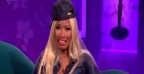 NickI Minaj Play her big boobs, ora1ngo