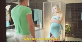 Hot mom had no idea her step daughter was on her way home, momlesson