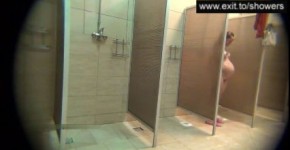 Group sexy matures spied on in shower room, lauraxxx