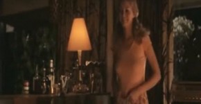 Hot Heather Graham shows her tits, ur1e1der