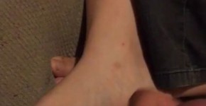 Guy cum all over s. wife sexy feet and she doesn't wake up from the cum on her feet, tulitof