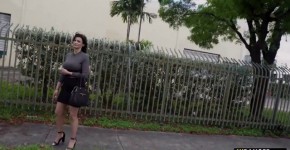 Massive Tits Becky Bandini jumps in Vanfor a Hot Taco Fuck porn, pisomalar