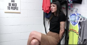 Officers having their way on this lonely shoplifter milf, Isabella03