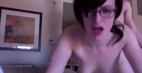 Foxxymolly Fucks with Her Guy Friend Homemade, emilmano