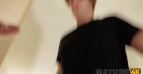 Maturek Porno Actress Strips Down To Stockings To Have Snatch Banged Brother Sistet Sex Videos, etiome4ndar