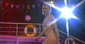 Dorothy Nude Strip, demaggiogiuliano