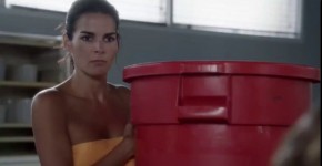 ANGIE HARMON TOPLESS COVERED NUDE fast fucking, ManellliMoms