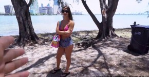 Cute babe hops in the van and gets naughty - teen porn, Felingr