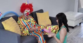 Alana Cruise In Horny Milf Clown Dick Down, atowen