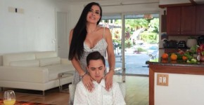 Stepsons getting fucked by each others busty stepmoms, Anastazia