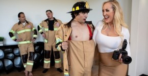 Brazzers - Brandi Love In Red-Hot Calendar Shoot, Brazzers