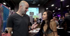 Vina Sky Interview - Comedians Talk to Porn Star Vina Sky at Exxxotica 2018, pedoust