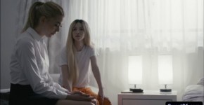Slim blonde teen Kenzie Aurora licks and fingers stepsis pussy, freahx1291